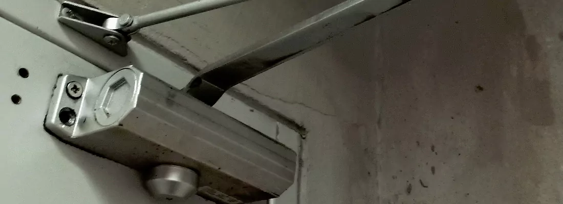 Door Closer Adjustment in Queenswood Village, ON