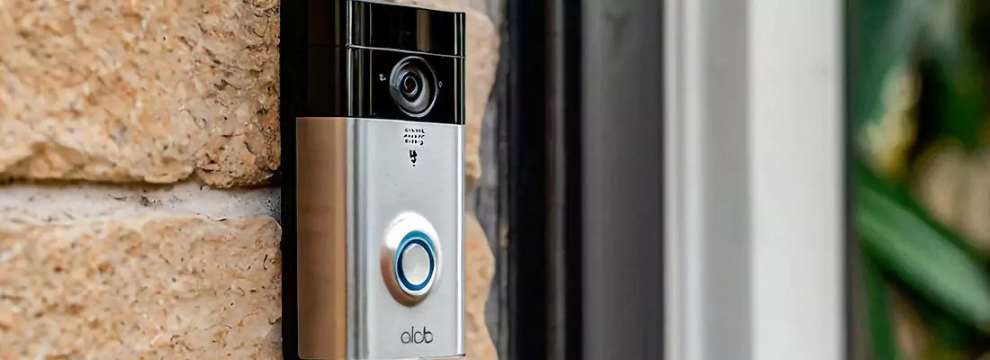 Wireless and Wired Camera Doorbell Options in Queenswood Village, ON